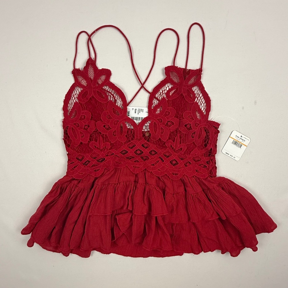 Free People Intimately Cherry Red Lace Peplum Cami Top F19L04406 Small NEW